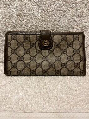 Gucci Beige & Brown GG Canvas Continental Wallet with Gold Logo